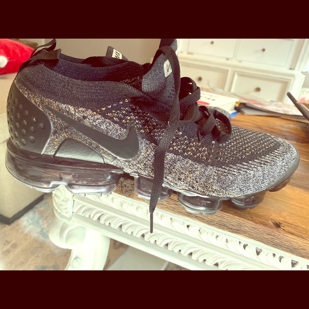 Brand new vapormax